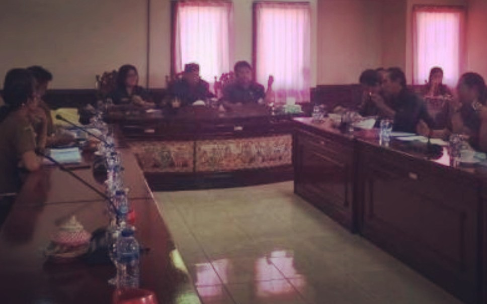 Renegosiasi Pengelolaan Air Panas Penatahan, Bakeuda ...